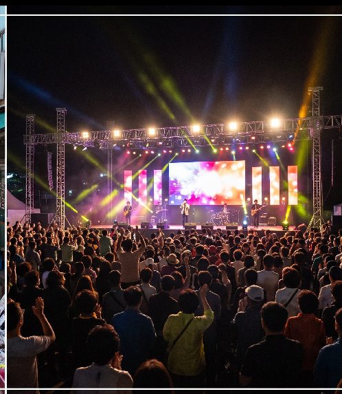 예산장터 삼국축제 개막공연 포레스텔라 무대와 예산상설시장 야경